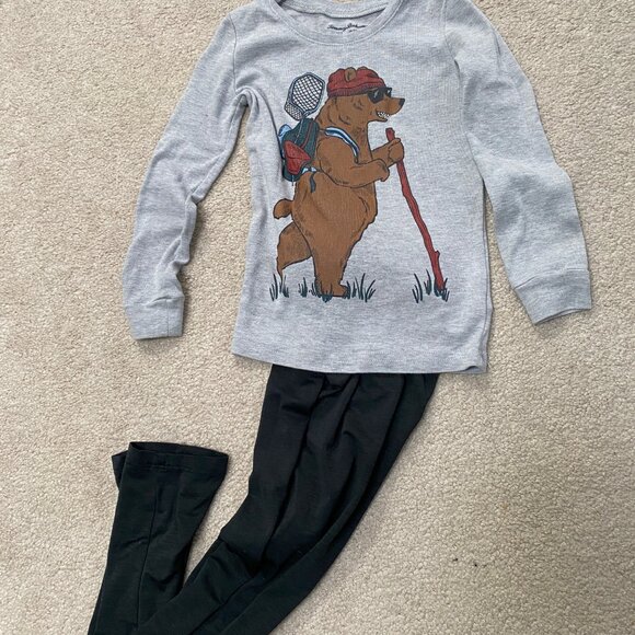 Boys Bundle Size 5T  Back To School Osh Kosh, Carter's , Puma, Old Navy - Picture 3 of 5